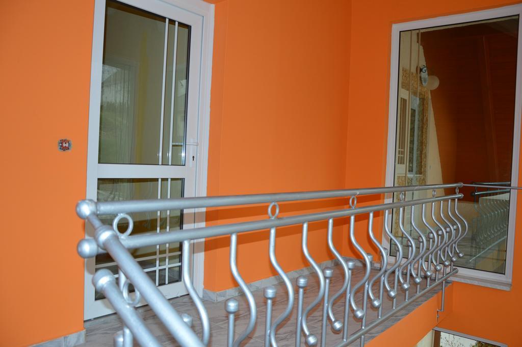 Kristaly Apartman Heviz Exterior photo