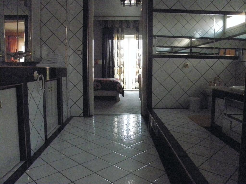Kristaly Apartman Heviz Exterior photo