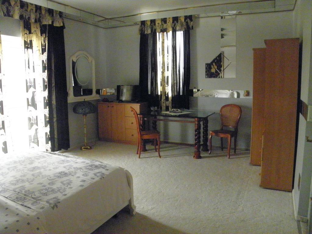 Kristaly Apartman Heviz Exterior photo